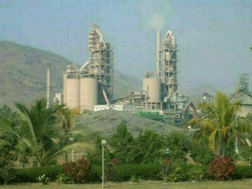 مقابلہ سخت: چیراٹ سیمنٹ اور شیرازی انویسٹمنٹس کی اٹک سیمنٹ میں اکثریتی حصص حاصل کرنے کی کوششیں