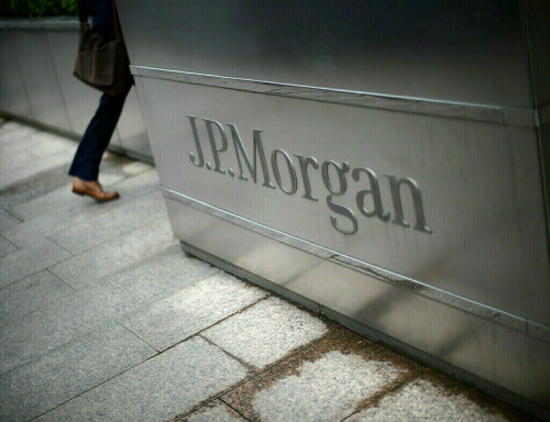 JPMorgan wins UK court order to block VTB&rsquo;s $156 million Russian lawsuits
