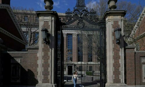 Trump ban on entry of international Harvard students blocked by US judge