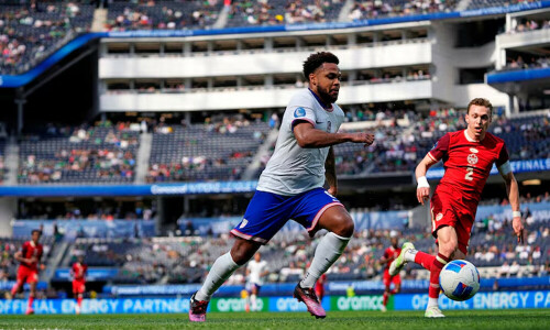 Weston McKennie defends USMNT teammates from criticism