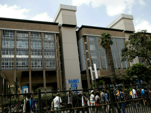 Kenya central bank cuts main lending rate to 9.75%