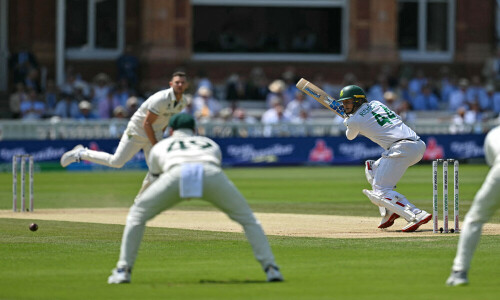 WTC final in the balance as South Africa need 188 more runs to win