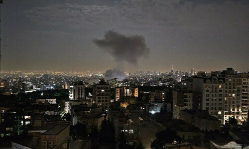 Iranian news agency says Israeli strike targeted defence ministry in Tehran