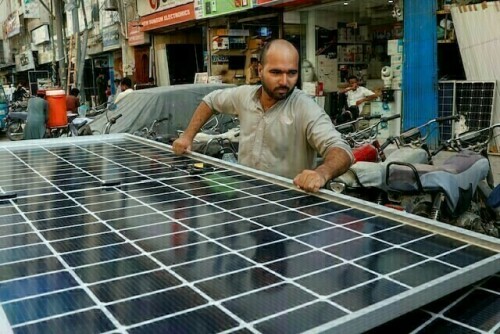 سیمنٹ سیکٹر میں شمسی توانائی کی لہر جاری، غریبوال لمیٹڈ نے سولر توانائی کی صلاحیت بڑھالی