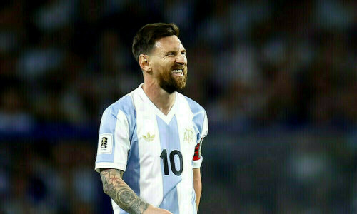 Healthy crowds and Messi mania lift Club World Cup, but quality gap shows