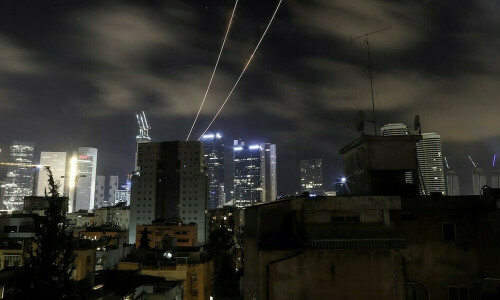 Iran says hypersonic missiles fired at Israel as Trump demands &lsquo;unconditional surrender&rsquo;