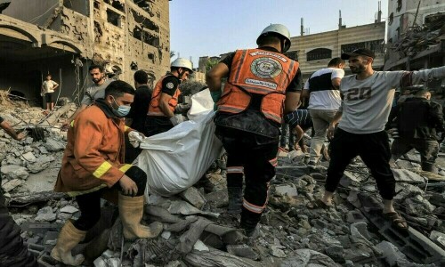 Gaza rescuers say Israeli forces killed 21 people waiting for aid