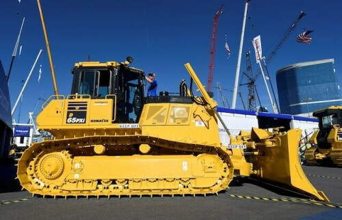 Japan’s Komatsu to establish $100mn maintenance facility in Karachi: report