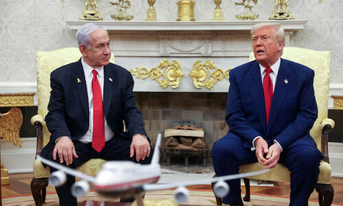 Trump slams Israel&rsquo;s prosecutors over Netanyahu corruption trial