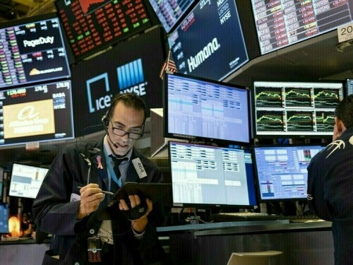 S&P 500, Nasdaq at record highs as trade hopes feed quarterly momentum