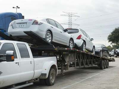 Commercial vehicles’ import: PM’s rep talks to APCDIA team