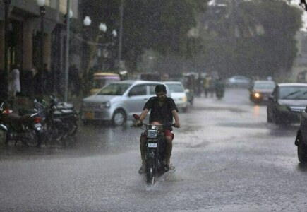 PMD warns heavy rainfall today: First spell of monsoon rain brings disruption