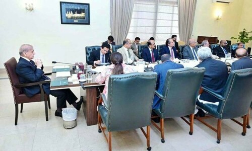 حکومت کی کیش لیس معیشت کو فروغ دینے کیلئے اقدامات کی ہدایت