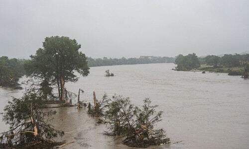 27 people confirmed dead as flood waters recede in central Texas
