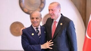 ای سی او اجلاس: شہباز شریف، اردوان اور الہام علیوف کی گرم جوش ملاقات