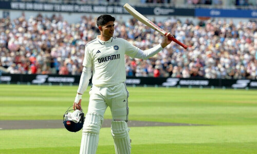 India declare on 427-6 to set England 608 to win Edgbaston Test