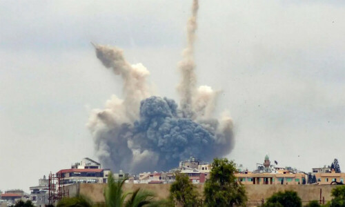 Israeli strike on south Lebanon kills one: ministry
