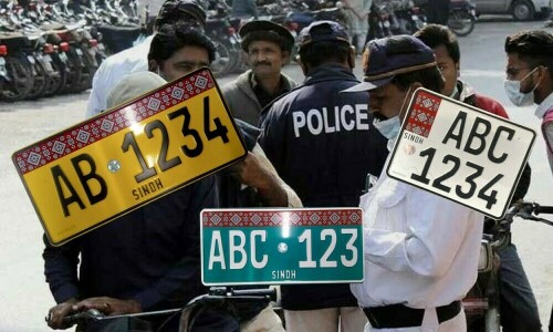 ایکسائز سے جاری شدہ اجرک نمبر پلیٹس ہی قابلِ قبول ہونگی، مکیش چاولہ ایکسائز سے جاری شدہ اجرک نمبر پلیٹس ہی قابلِ قبول ہونگی، مکیش چاولہ