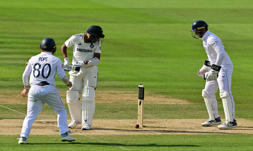 England fined, docked two WTC points for slow over rate at Lord&rsquo;s