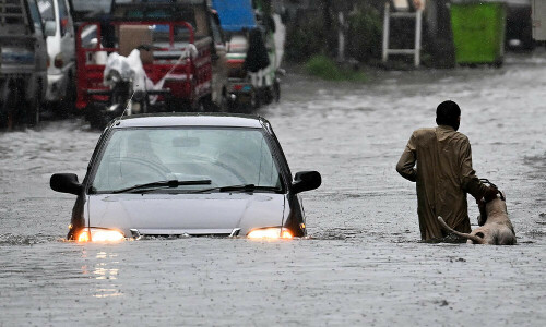 PMD forecasts more thundershower for upper parts as Punjab declares emergency