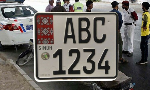 &lsquo;I had to skip work again&rsquo;: Karachiites struggle with Ajrak number plates process