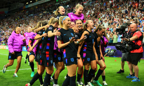 England fight back to down Italy in extra time and reach Euro 2025 final