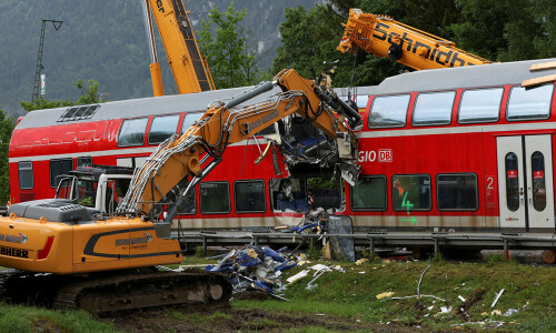 Several killed in train crash in Germany, media say