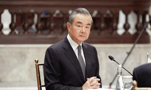China, South Korea should enhance mutually beneficial cooperation, Chinese foreign minister says