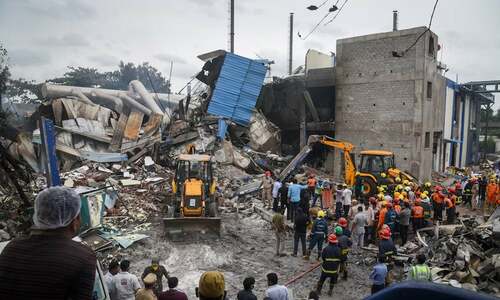 Forty dead, over 33 injured in India factory fire