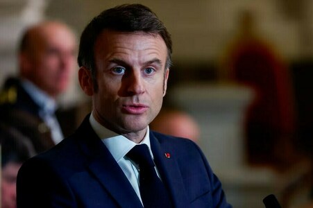 Starmer, Macron unveil migration deal, deeper defence ties