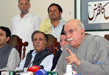 Opposition alliance chief puts his full weight behind  anti-govt protest plan