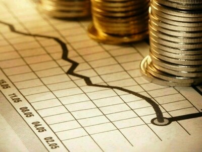 Promise and peril of low policy rates