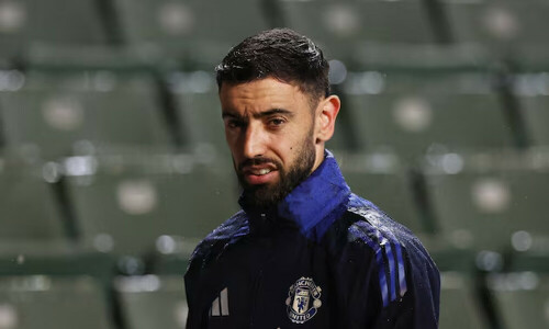 Fernandes critical of &lsquo;lazy&rsquo; Manchester United in pre-season draw with Everton