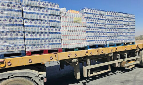 Israel to allow gradual and controlled entry of goods to Gaza through local merchants