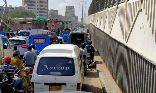 Sindh to launch camera based system in Karachi to curb traffic violations