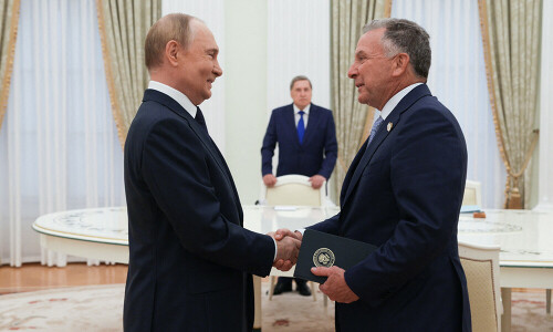 Putin holds &lsquo;constructive&rsquo; talks with US envoy Witkoff ahead of sanctions deadline: Kremlin