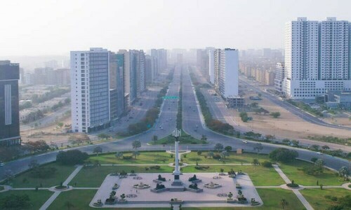 سپریم کورٹ نے بحریہ ٹاؤن کی جائیدادوں کی نیلامی پر حکمِ امتناع کی درخواست مسترد کر دی