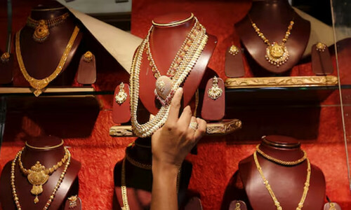 Asia Gold: Price retreat buoys demand in India; activity muted elsewhere