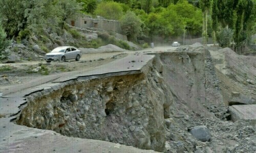 بارشوں سے تباہی، این ڈی ایم اے نے شمالی علاقوں میں سیاحت پر پابندی کی ایڈوائزری جاری کردی