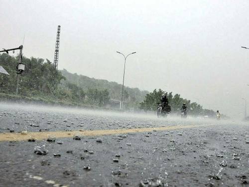 NDMA warns of heavier rains as Pakistan flood toll hits 653