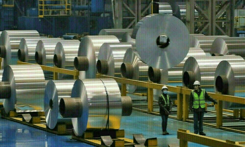 India recommends import tariffs for three years on some steel products