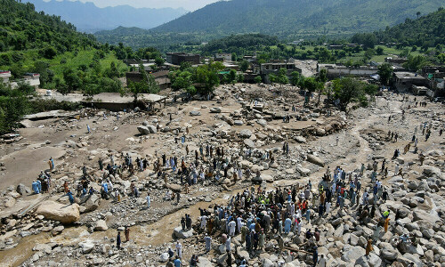 پاکستان میں مون سون کی تازہ بارشوں سے مزید 20 افراد جاں بحق، امدادی سرگرمیاں معطل