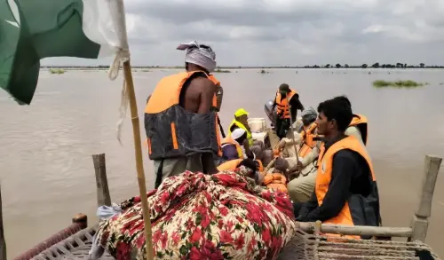Flood-affected people urged to cooperate with administration