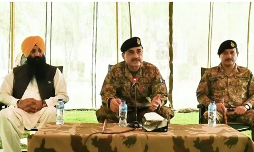 Army chief assures Sikh community of early restoration of their places of worship Army chief assures Sikh community of early restoration of their places of worship