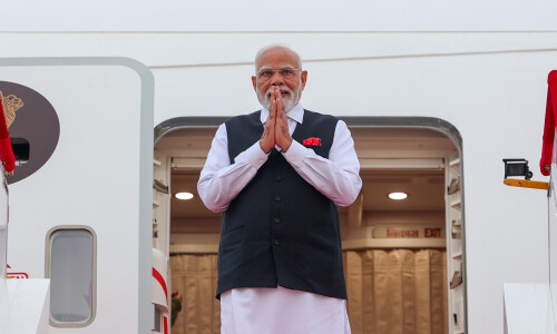 India&rsquo;s Modi arrives in Tianjin ahead of summit hosted by China