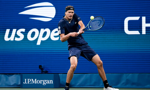 Canada&rsquo;s Auger-Aliassime stuns Zverev to reach US Open last 16