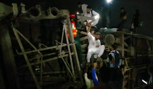 Inquiry of Islamabad Express derailment from 4th