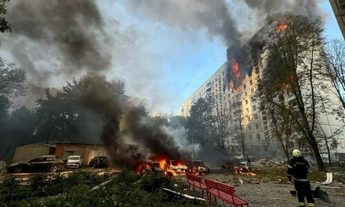Moscow strikes kill five in Ukraine, refinery hit in Russia