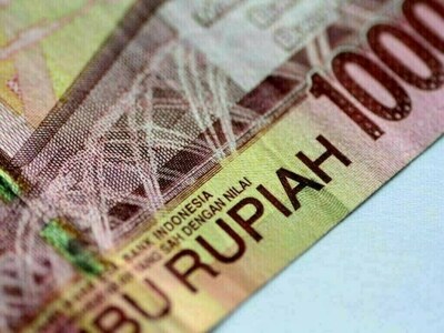 Rupiah leads Asian FX higher