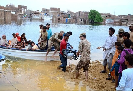 NDMA working with provinces to set up relief centres